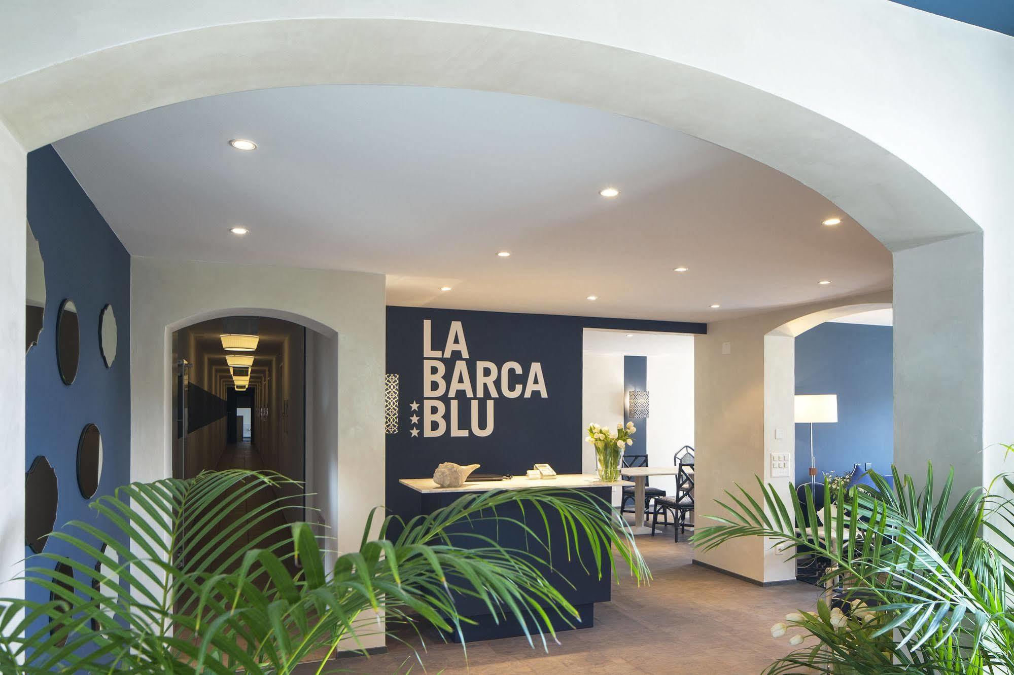 La Barca Blu Hotel Muralto Exterior photo